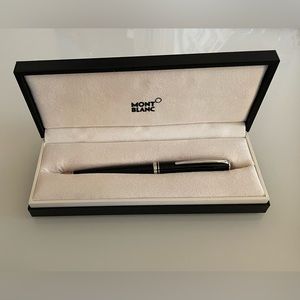 Montblanc 
Like New! PIX Black Rollerball pen & accessories.